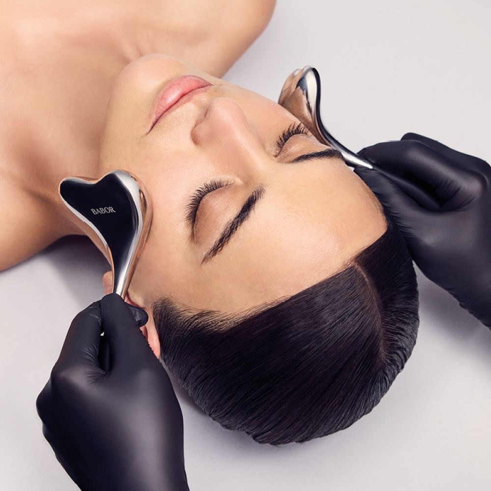 DOCTOR BABOR PRO Gesichtsbehandlung mit Lifting-Tool
